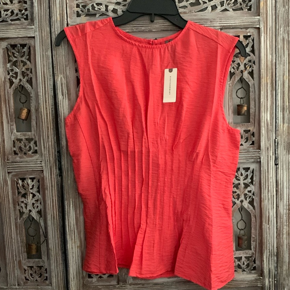 Anthropologie The Della Pleated-Waist Shell Top Red - Picture 4 of 5